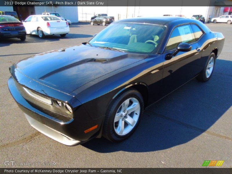 Pitch Black / Dark Slate Gray 2013 Dodge Challenger SXT