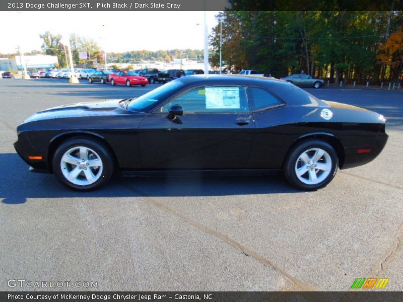 Pitch Black / Dark Slate Gray 2013 Dodge Challenger SXT