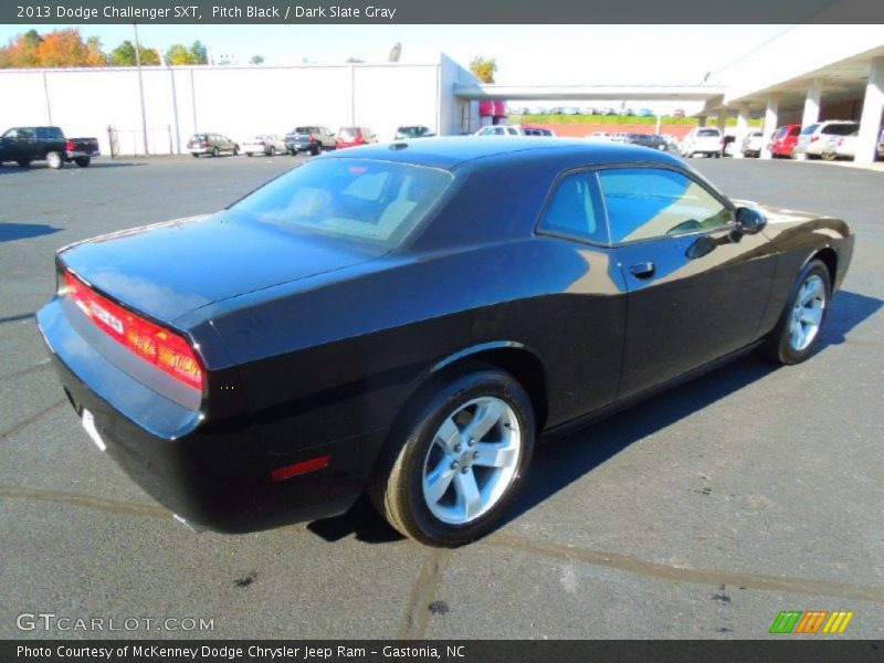 Pitch Black / Dark Slate Gray 2013 Dodge Challenger SXT