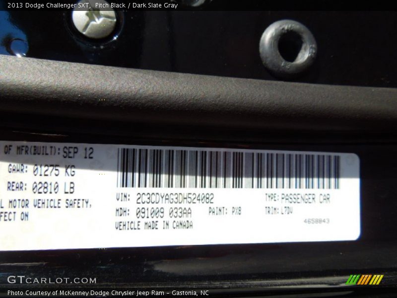 Pitch Black / Dark Slate Gray 2013 Dodge Challenger SXT