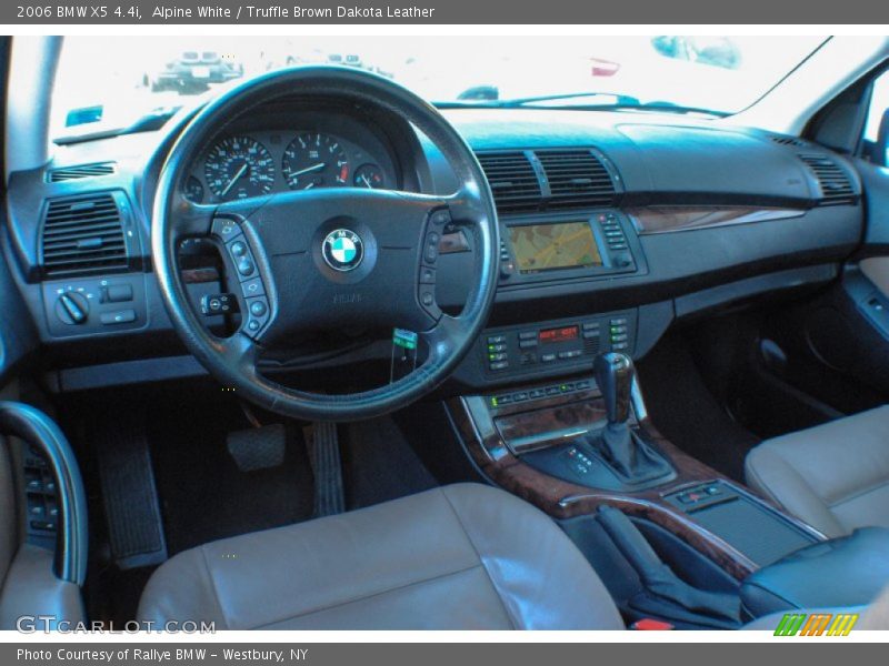 Alpine White / Truffle Brown Dakota Leather 2006 BMW X5 4.4i
