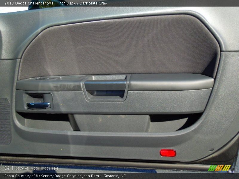 Pitch Black / Dark Slate Gray 2013 Dodge Challenger SXT
