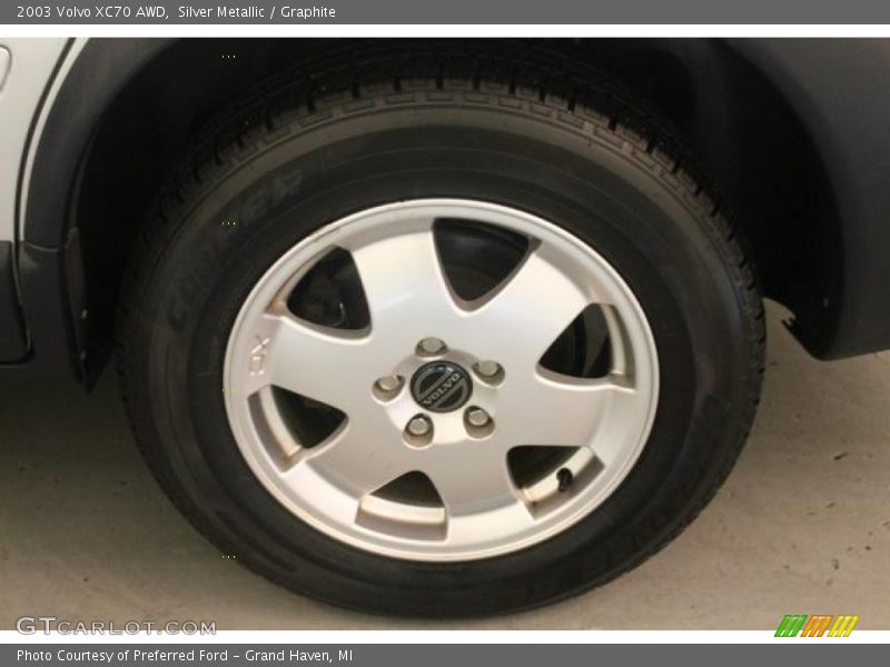 Silver Metallic / Graphite 2003 Volvo XC70 AWD