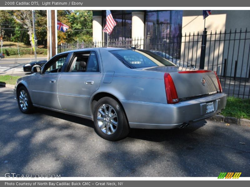 Light Platinum / Ebony 2008 Cadillac DTS