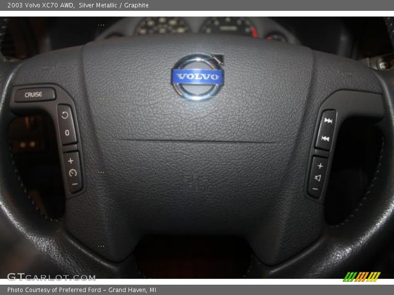 Silver Metallic / Graphite 2003 Volvo XC70 AWD