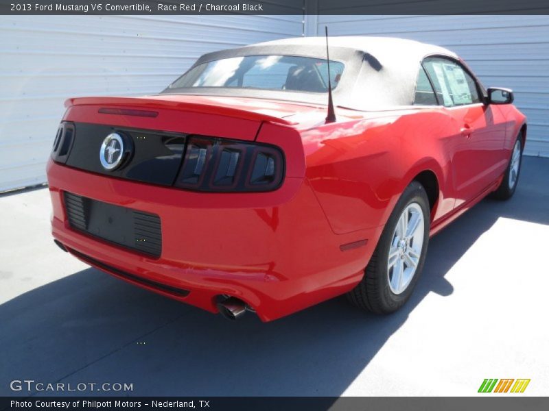 Race Red / Charcoal Black 2013 Ford Mustang V6 Convertible