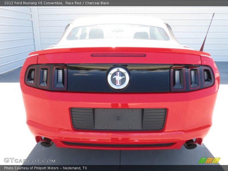 Race Red / Charcoal Black 2013 Ford Mustang V6 Convertible