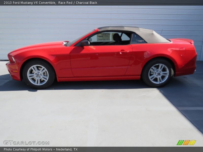Race Red / Charcoal Black 2013 Ford Mustang V6 Convertible