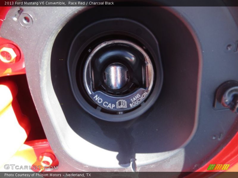 Race Red / Charcoal Black 2013 Ford Mustang V6 Convertible