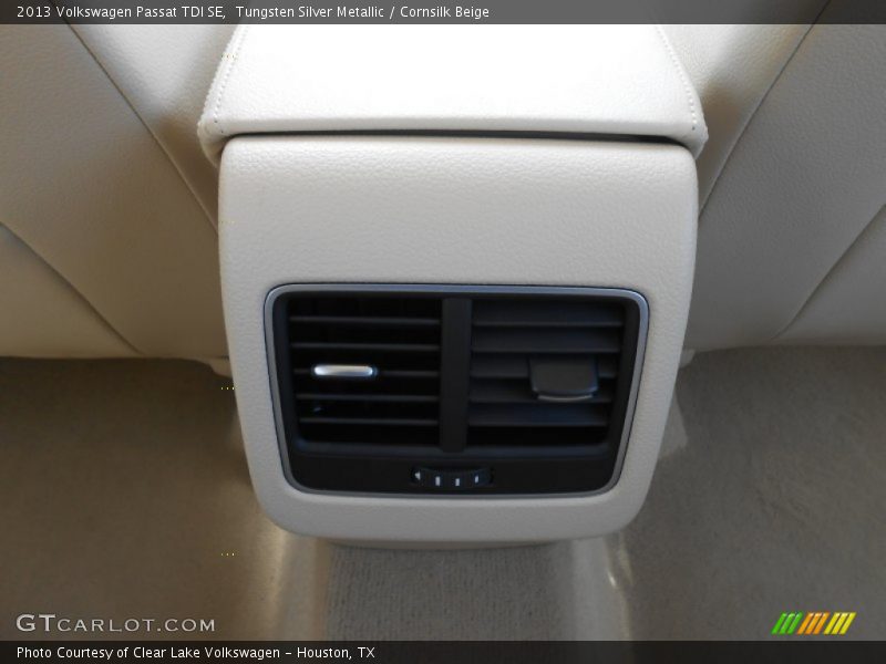 Tungsten Silver Metallic / Cornsilk Beige 2013 Volkswagen Passat TDI SE
