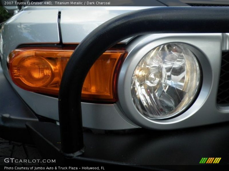 Titanium Metallic / Dark Charcoal 2007 Toyota FJ Cruiser 4WD