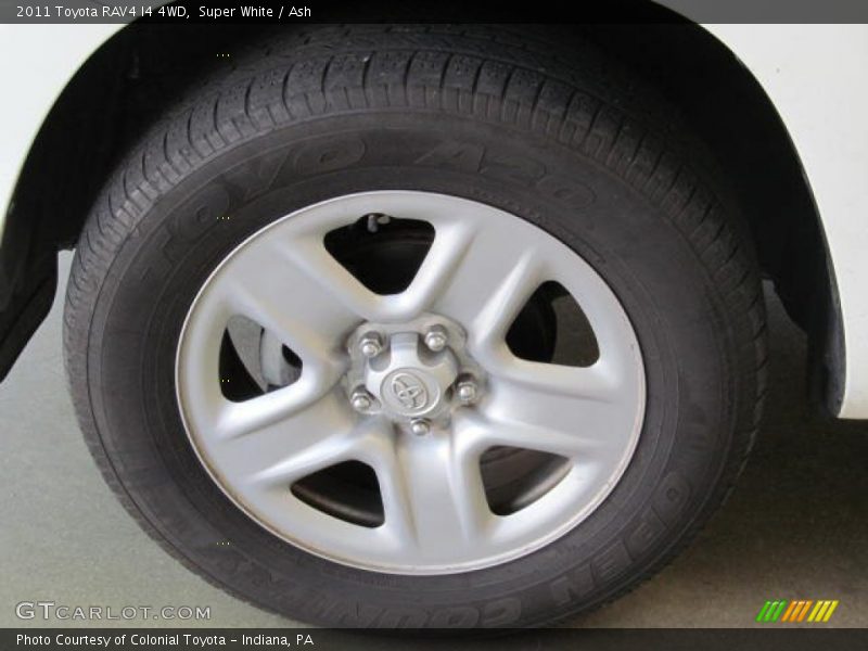 Super White / Ash 2011 Toyota RAV4 I4 4WD
