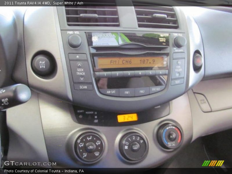 Super White / Ash 2011 Toyota RAV4 I4 4WD