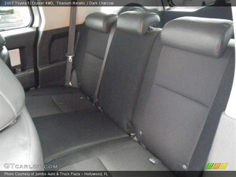 Titanium Metallic / Dark Charcoal 2007 Toyota FJ Cruiser 4WD