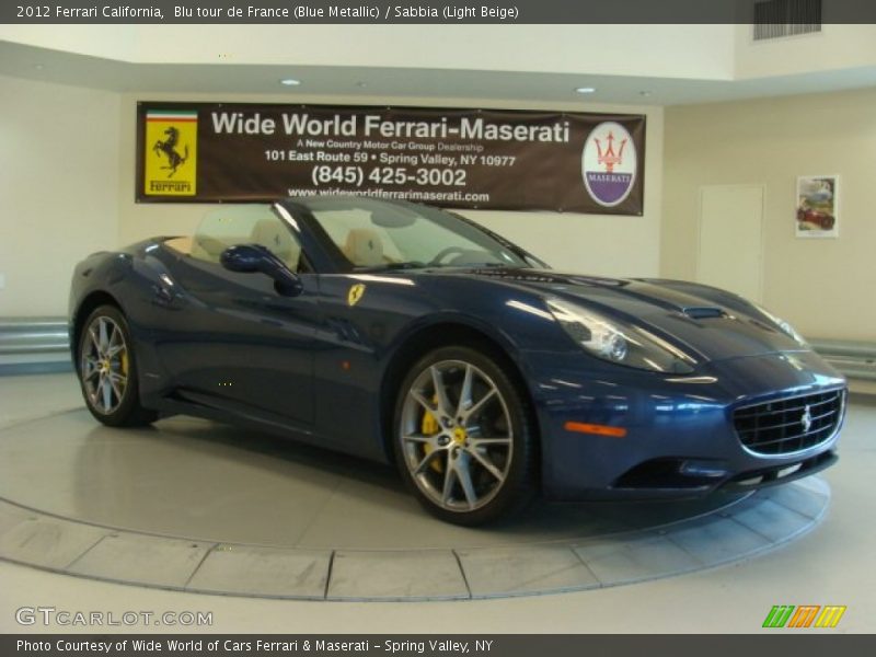 Blu tour de France (Blue Metallic) / Sabbia (Light Beige) 2012 Ferrari California