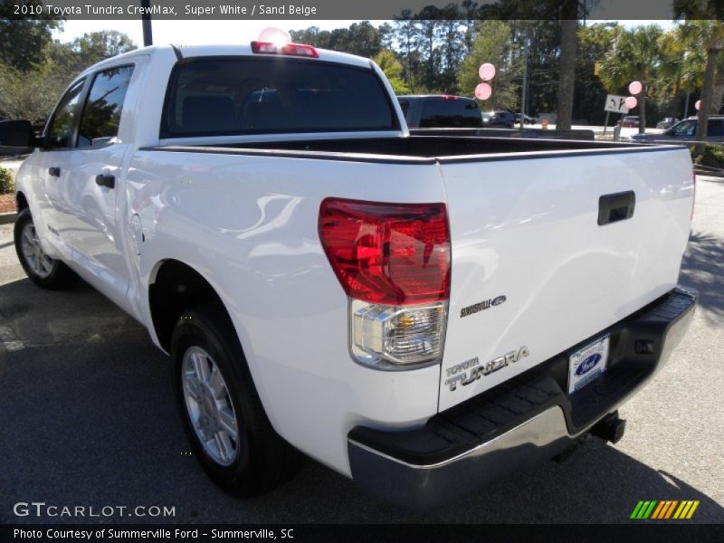 Super White / Sand Beige 2010 Toyota Tundra CrewMax