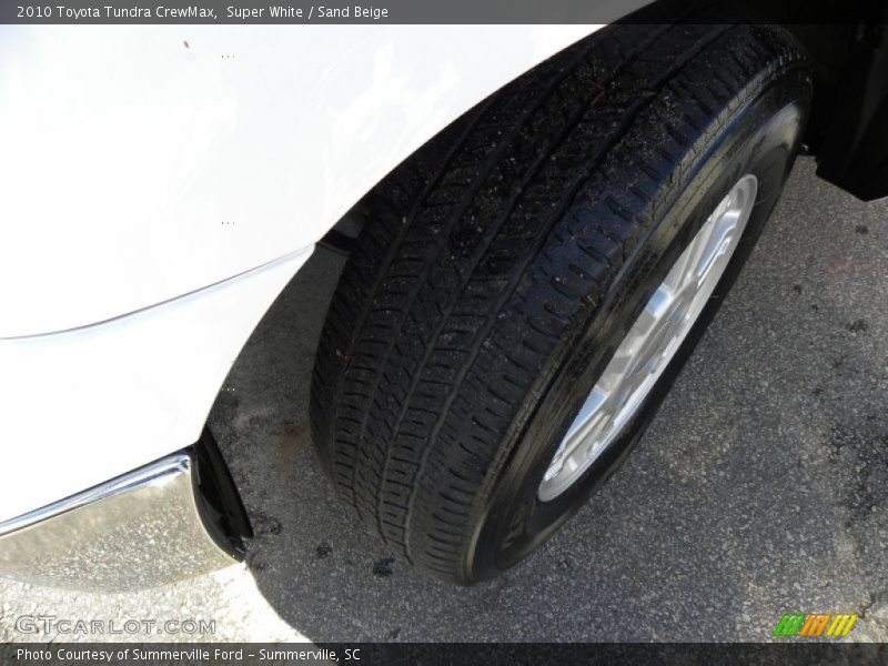 Super White / Sand Beige 2010 Toyota Tundra CrewMax