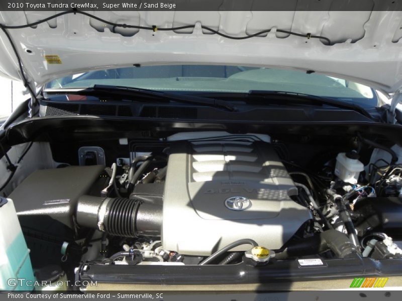 Super White / Sand Beige 2010 Toyota Tundra CrewMax