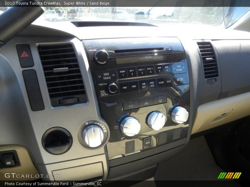 Super White / Sand Beige 2010 Toyota Tundra CrewMax