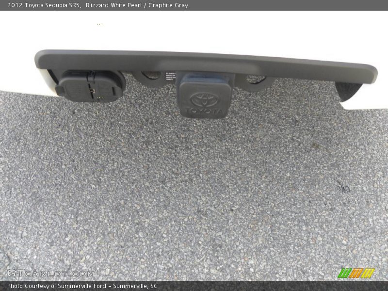Blizzard White Pearl / Graphite Gray 2012 Toyota Sequoia SR5