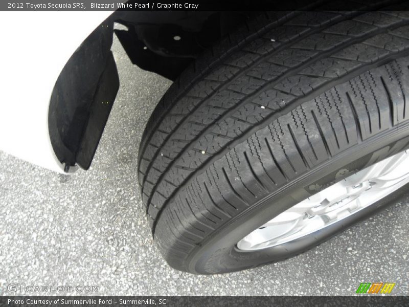 Blizzard White Pearl / Graphite Gray 2012 Toyota Sequoia SR5