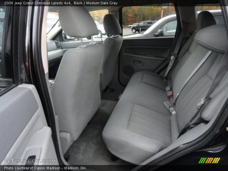 Black / Medium Slate Gray 2006 Jeep Grand Cherokee Laredo 4x4