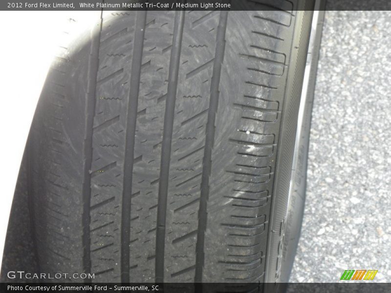 White Platinum Metallic Tri-Coat / Medium Light Stone 2012 Ford Flex Limited