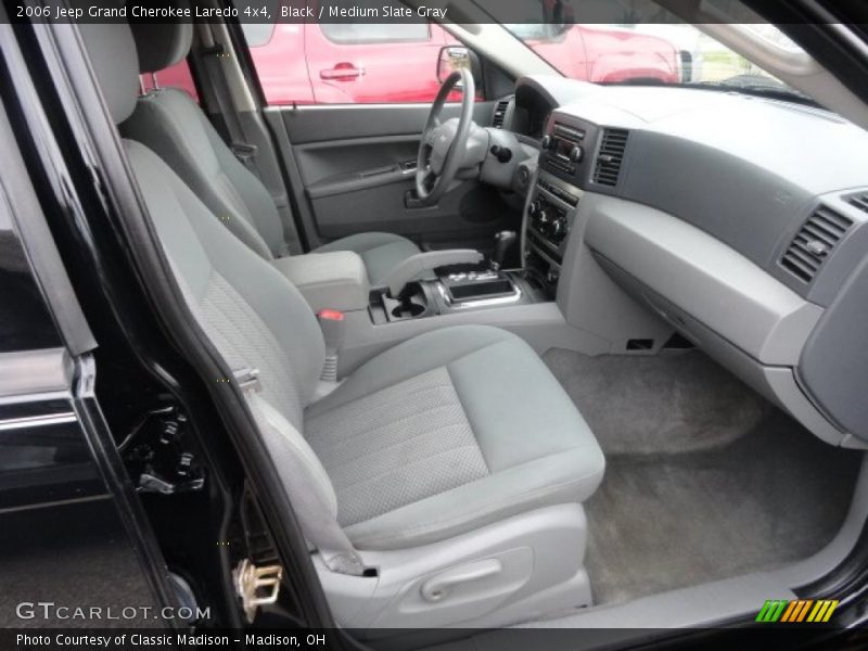 Black / Medium Slate Gray 2006 Jeep Grand Cherokee Laredo 4x4