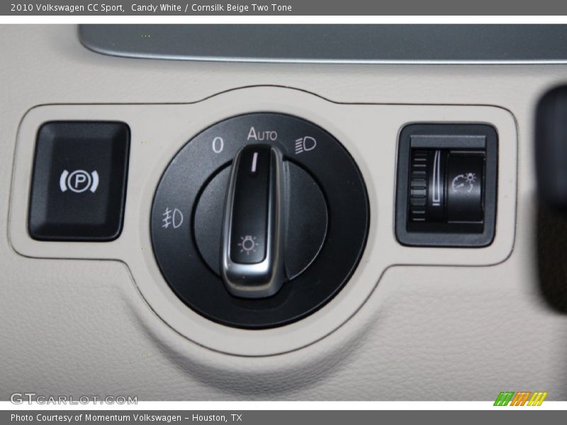 Candy White / Cornsilk Beige Two Tone 2010 Volkswagen CC Sport