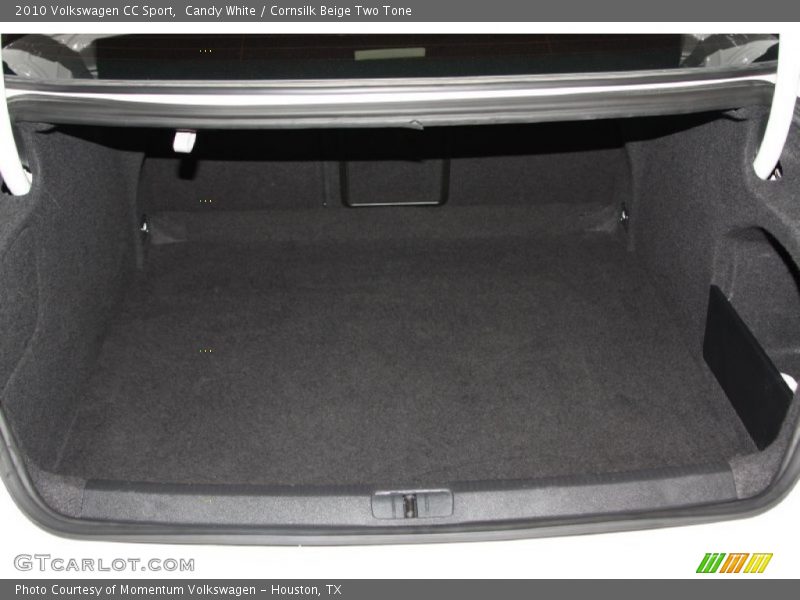 Candy White / Cornsilk Beige Two Tone 2010 Volkswagen CC Sport