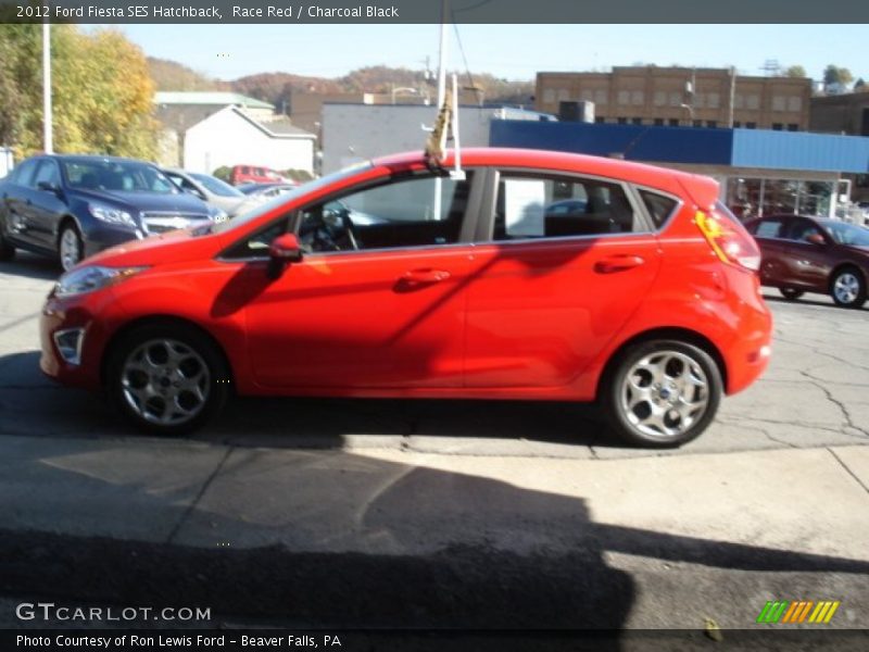 Race Red / Charcoal Black 2012 Ford Fiesta SES Hatchback