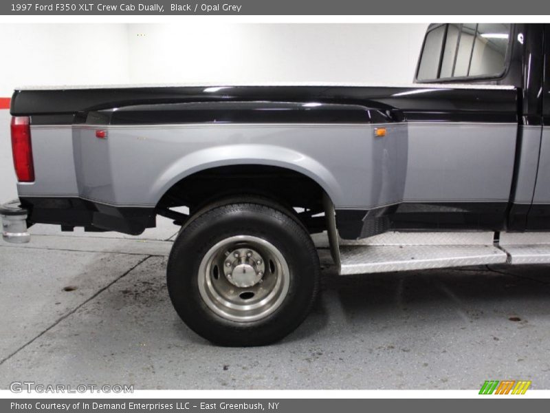  1997 F350 XLT Crew Cab Dually Wheel
