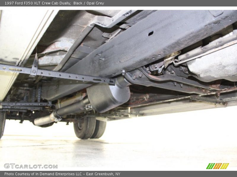 Undercarriage of 1997 F350 XLT Crew Cab Dually