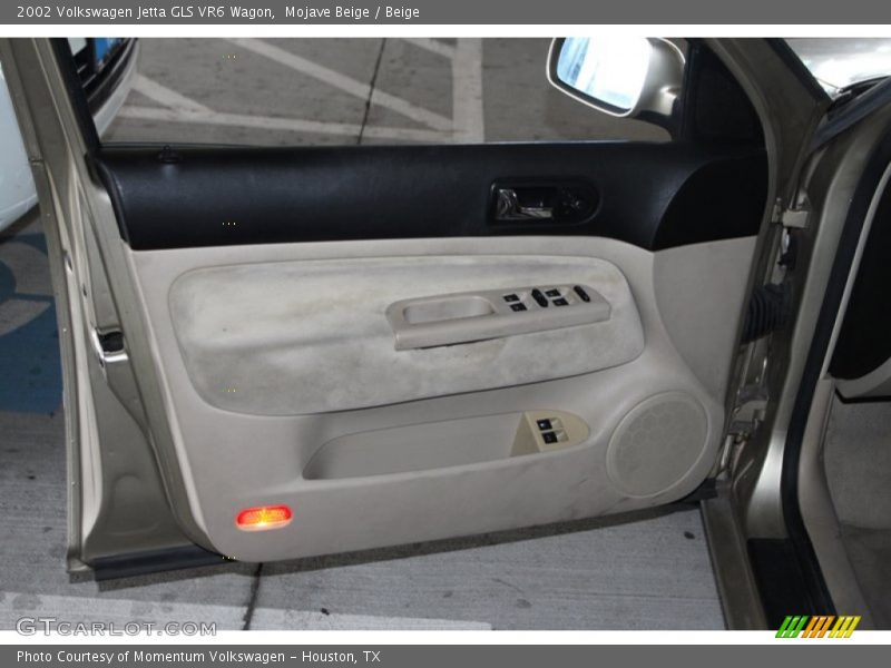Door Panel of 2002 Jetta GLS VR6 Wagon