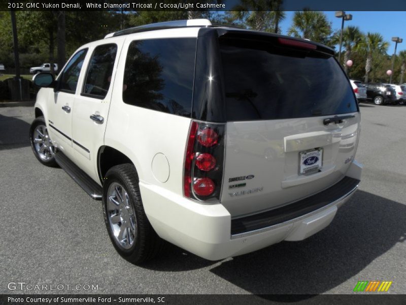 White Diamond Tricoat / Cocoa/Light Cashmere 2012 GMC Yukon Denali