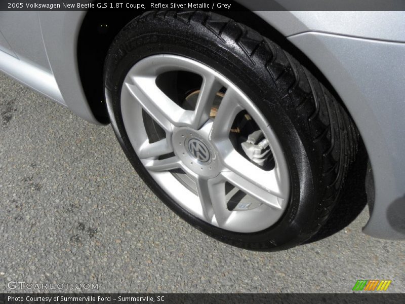Reflex Silver Metallic / Grey 2005 Volkswagen New Beetle GLS 1.8T Coupe