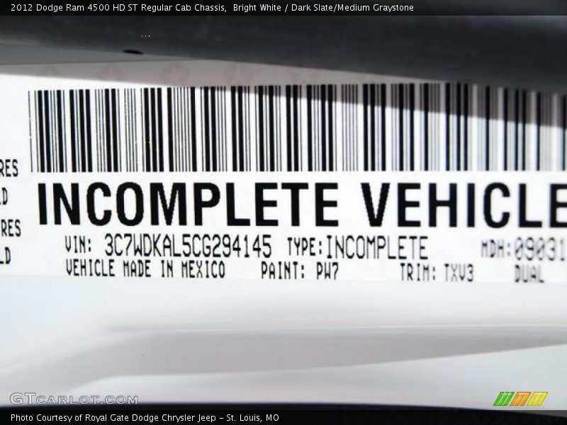 Bright White / Dark Slate/Medium Graystone 2012 Dodge Ram 4500 HD ST Regular Cab Chassis