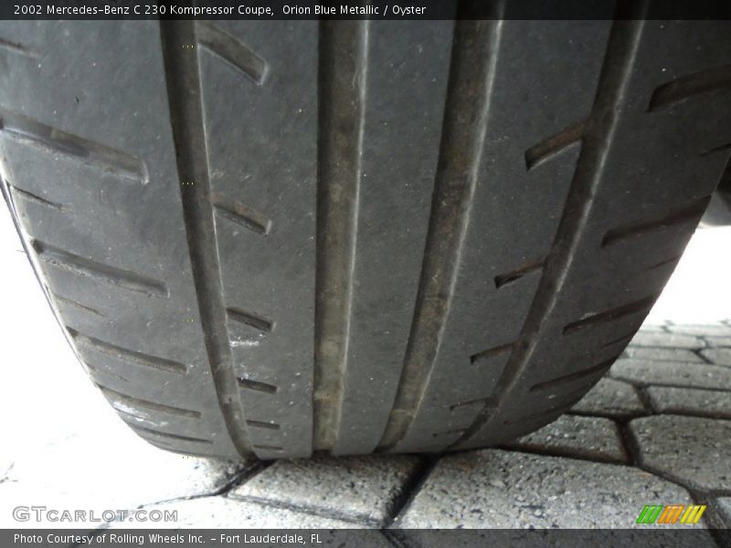 Orion Blue Metallic / Oyster 2002 Mercedes-Benz C 230 Kompressor Coupe
