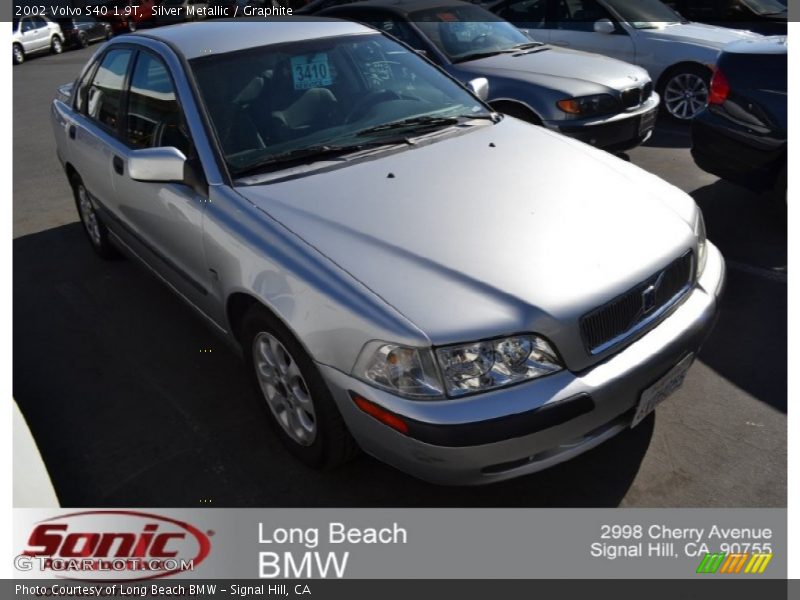 Silver Metallic / Graphite 2002 Volvo S40 1.9T