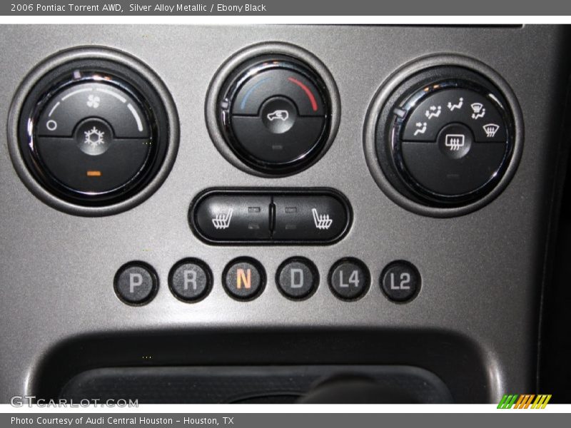 Silver Alloy Metallic / Ebony Black 2006 Pontiac Torrent AWD