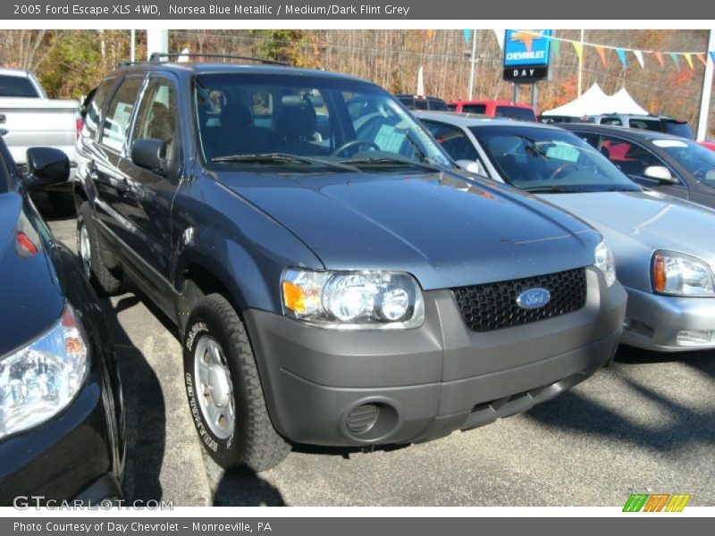 Norsea Blue Metallic / Medium/Dark Flint Grey 2005 Ford Escape XLS 4WD