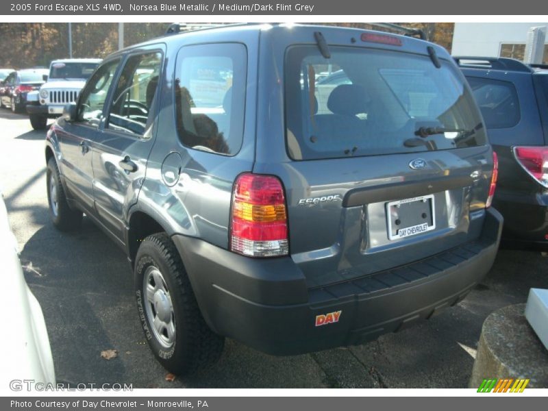 Norsea Blue Metallic / Medium/Dark Flint Grey 2005 Ford Escape XLS 4WD
