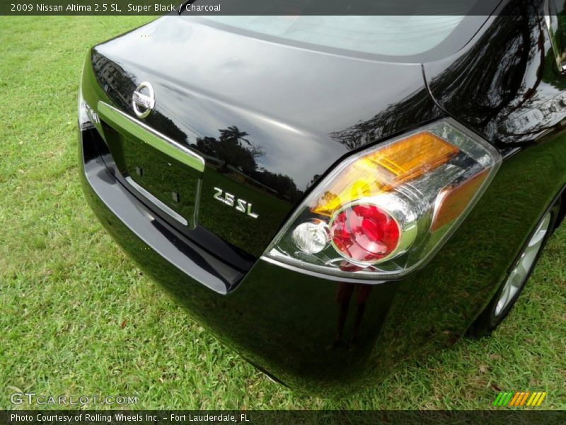 Super Black / Charcoal 2009 Nissan Altima 2.5 SL