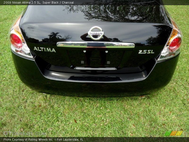 Super Black / Charcoal 2009 Nissan Altima 2.5 SL