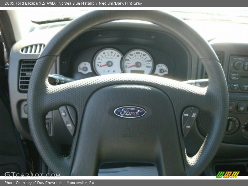 Norsea Blue Metallic / Medium/Dark Flint Grey 2005 Ford Escape XLS 4WD