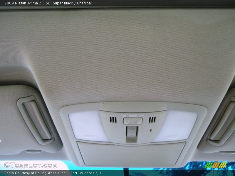 Super Black / Charcoal 2009 Nissan Altima 2.5 SL
