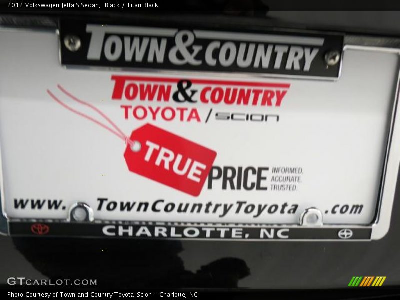 Black / Titan Black 2012 Volkswagen Jetta S Sedan