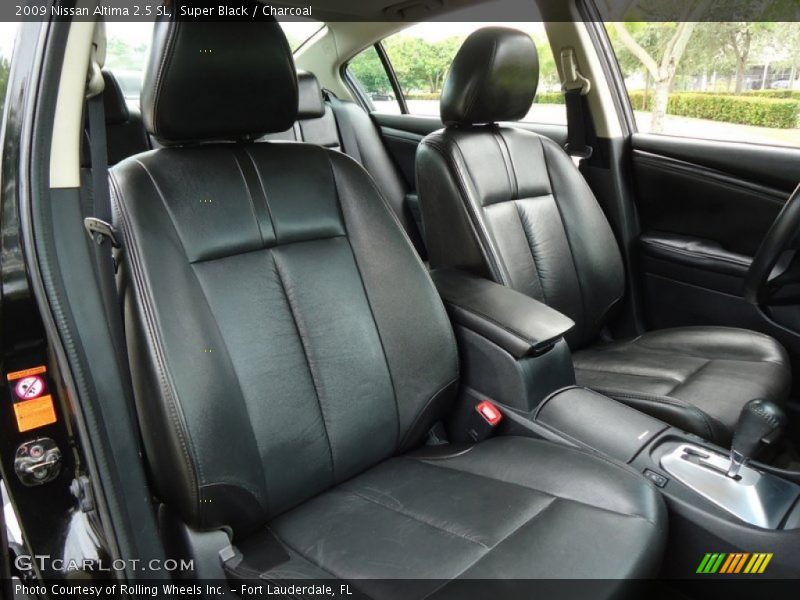 Front Seat of 2009 Altima 2.5 SL