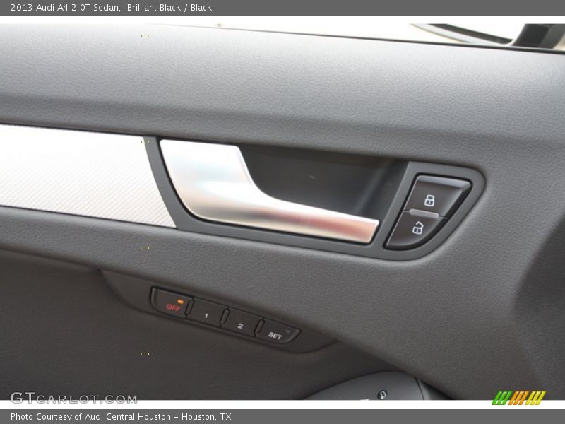 Brilliant Black / Black 2013 Audi A4 2.0T Sedan