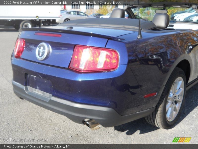 Kona Blue Metallic / Charcoal Black 2010 Ford Mustang V6 Premium Convertible